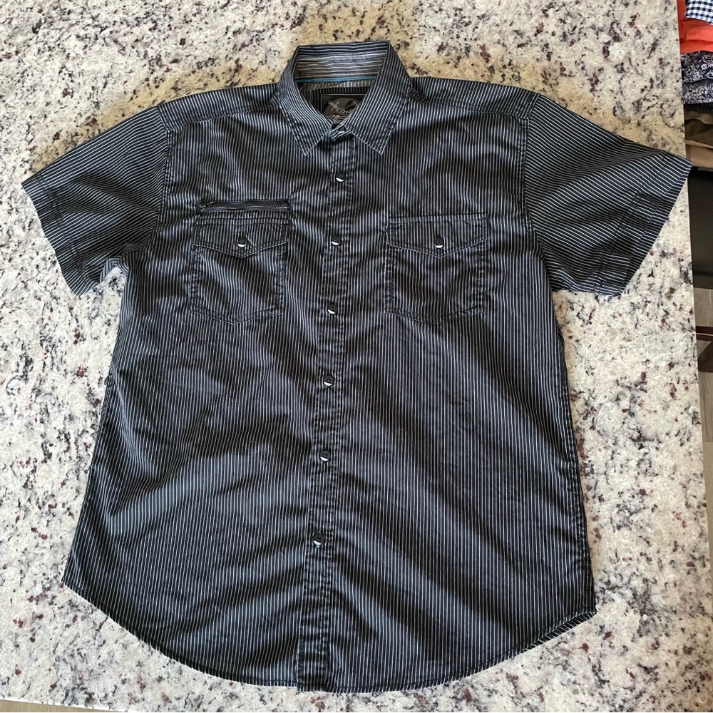 04-Drill NYC Black and white, size L made in Bangladesh, in very good condition